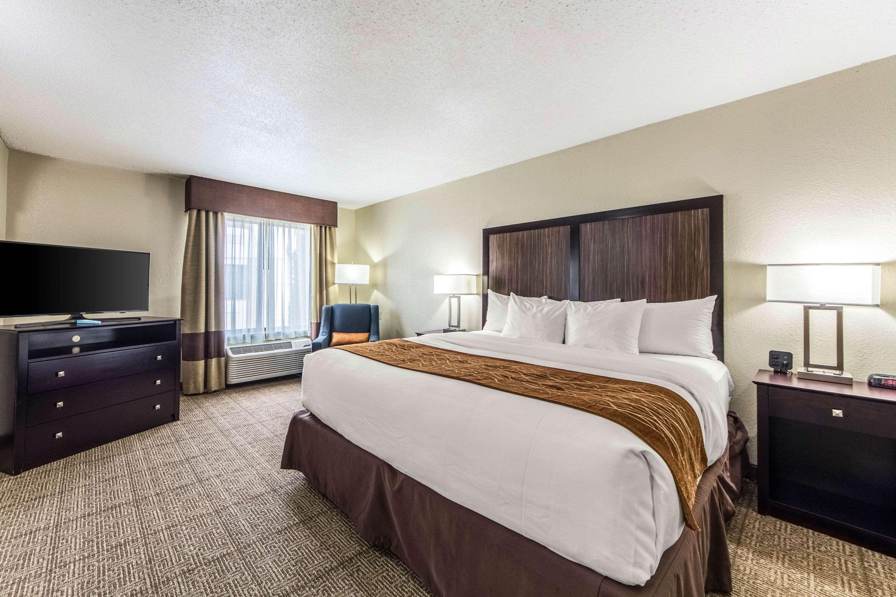 Comfort Inn Dallas Park Central Eksteriør billede